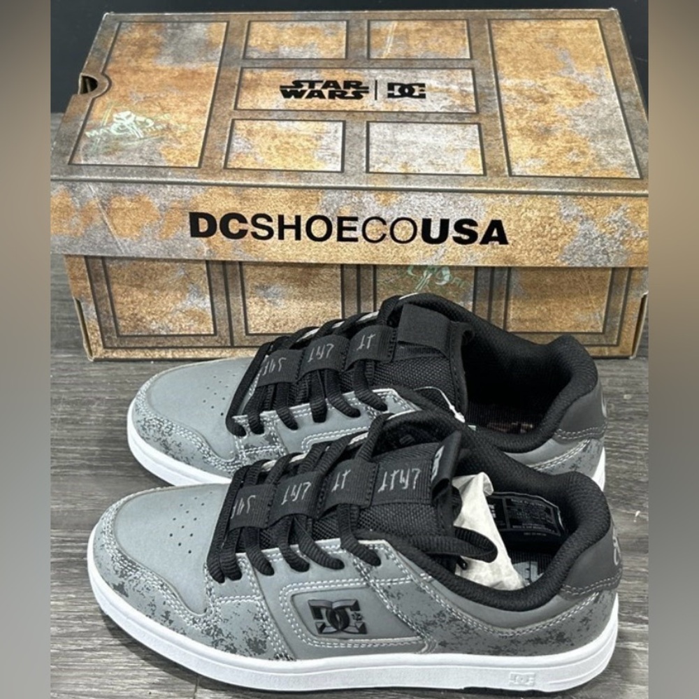DC Star Wars Women's Gray and Black Sneakers